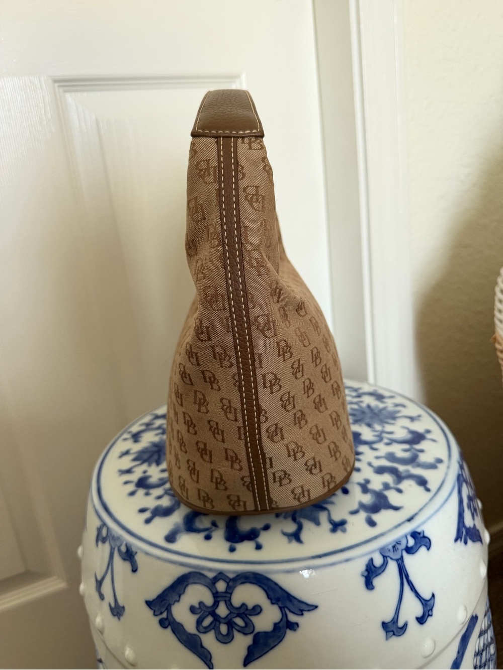 Dooney & Bourke Y2K Signature Monogram Hobo Bucket Bag - Picture 3 of 9
